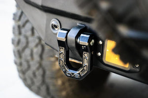 DV8 Offroad Elite Series 3/4" D-Ring Shackles (Pair) | UNSK-01BL