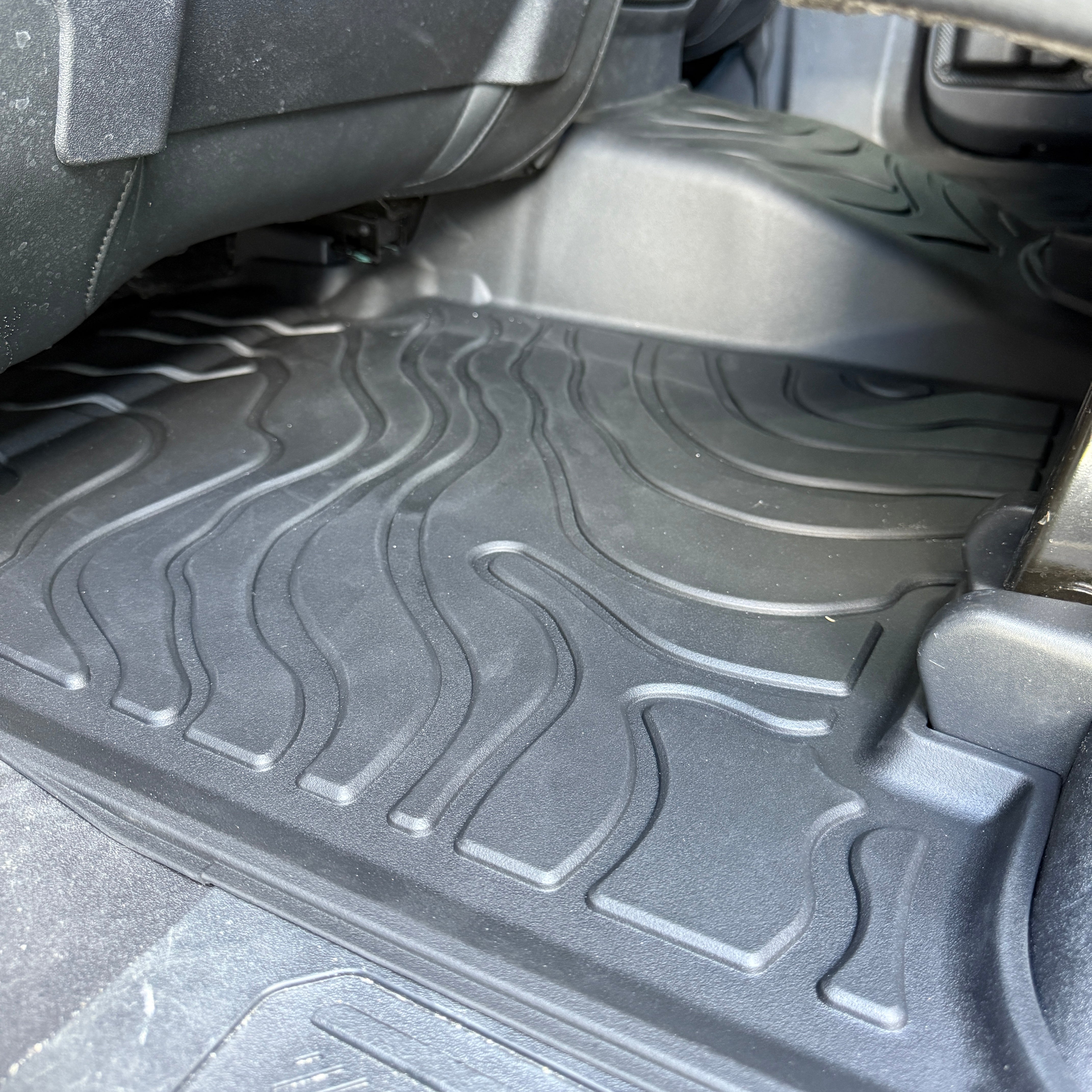 Buckle Up Off-Road Swirl TPE Floor Mats for 2021+ Ford Bronco 4 Dr