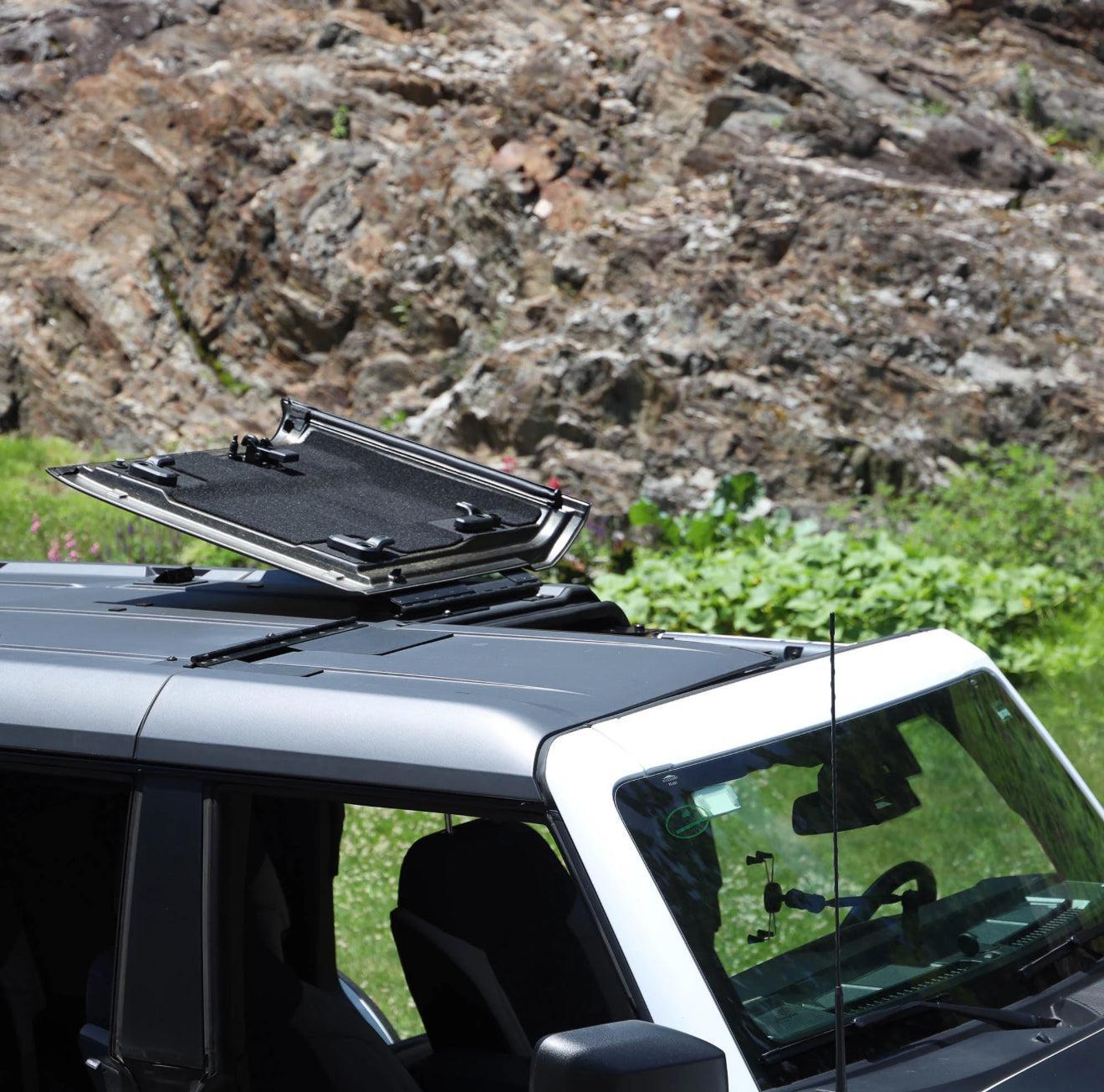 EZ4x4 3 Panel Rack System Full Flip Top Front & Middle Panel Holder for 2021+ Ford Bronco (4 Door)