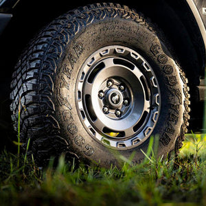 Ford Performance Bronco Everglades Wheel Kit - Carbonized Gray for 2021+ Ford Bronco | M-1007K-P1785E