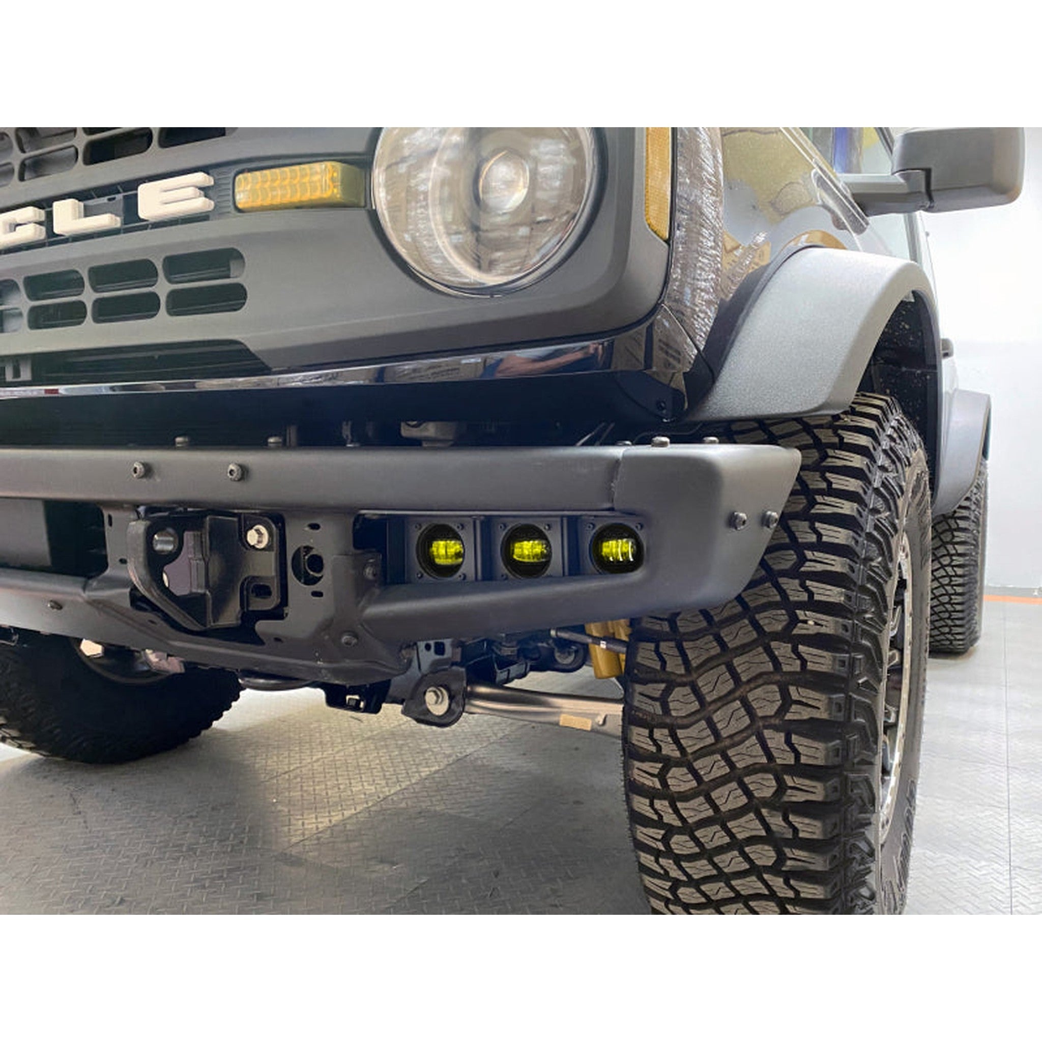 ORACLE Lighting 21-22 Ford Bronco Triple LED Fog Light Kit for Steel Bumper - Yellow