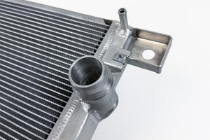 CSF HD Aluminum Radiator for 2021+ Ford Bronco and 2024+ Ranger Raptor | 8228