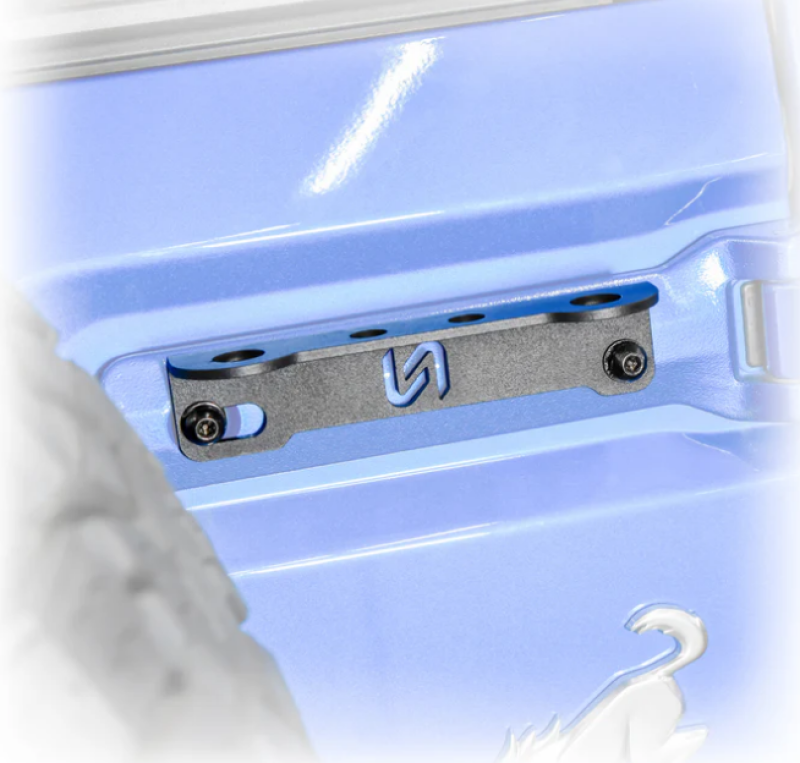 Turn Offroad 2021+ Ford Bronco Tailgate Hinge Antenna/ Dune Flag Mount | EA4-M1