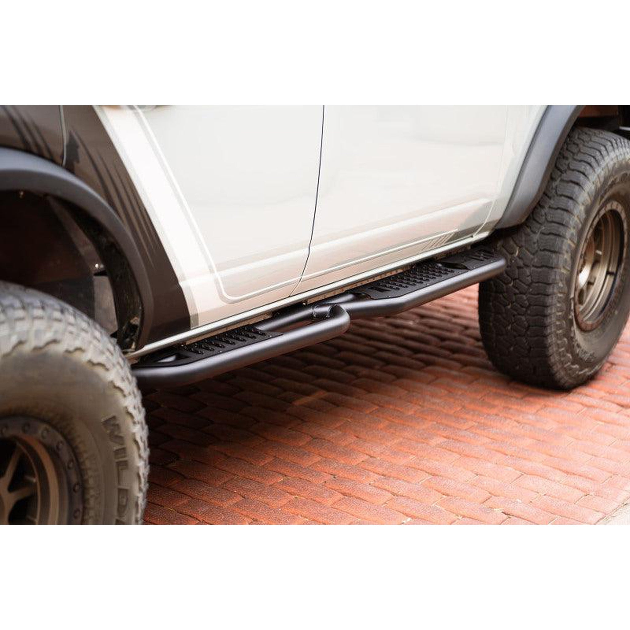 DV8 Offroad OE Plus Series Side Steps for 2021+ Ford Bronco | dveSRBR-02