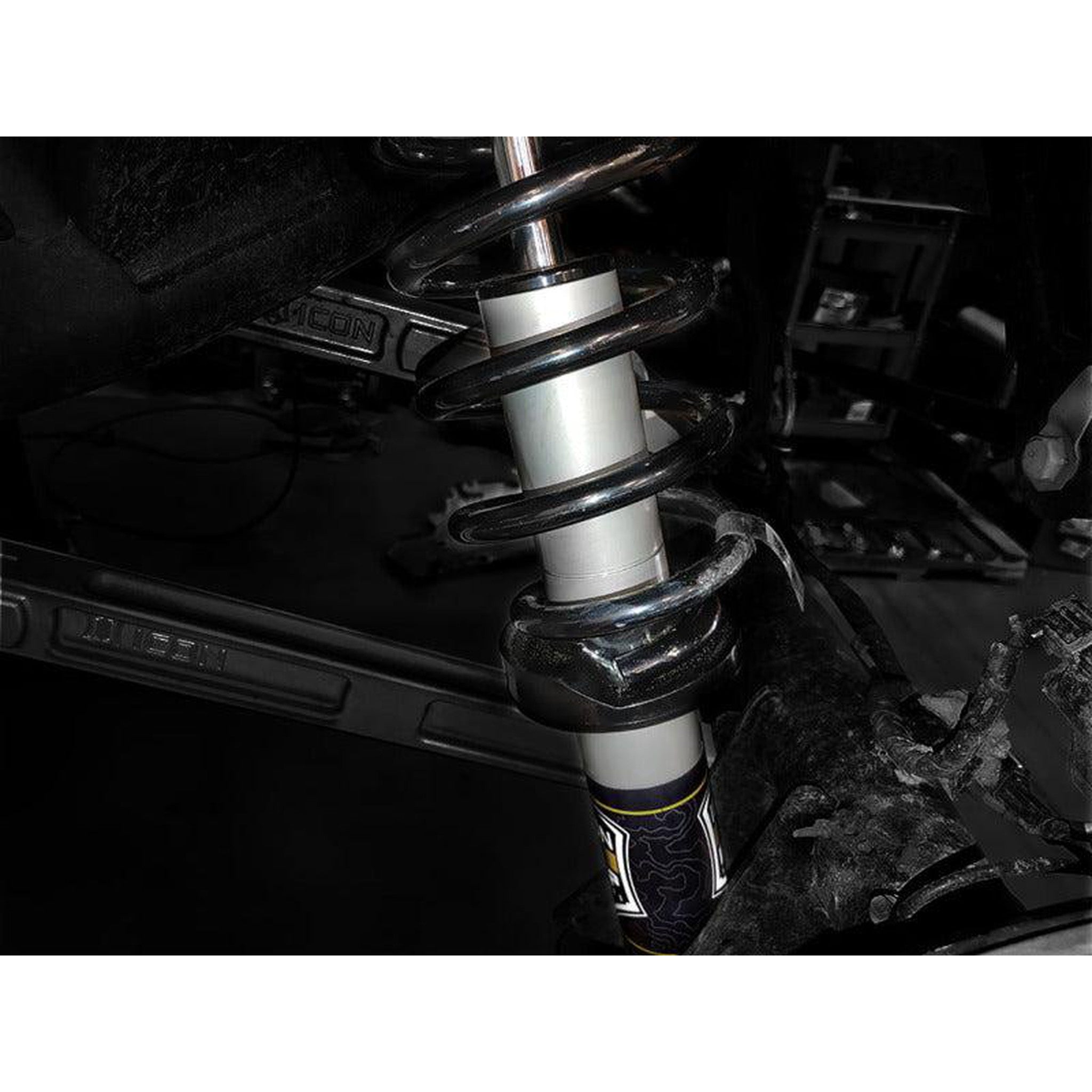 ICON Hoss 2.0 Rear EXP Coilover 2.5in for 2021+ Ford Bronco | ico48612