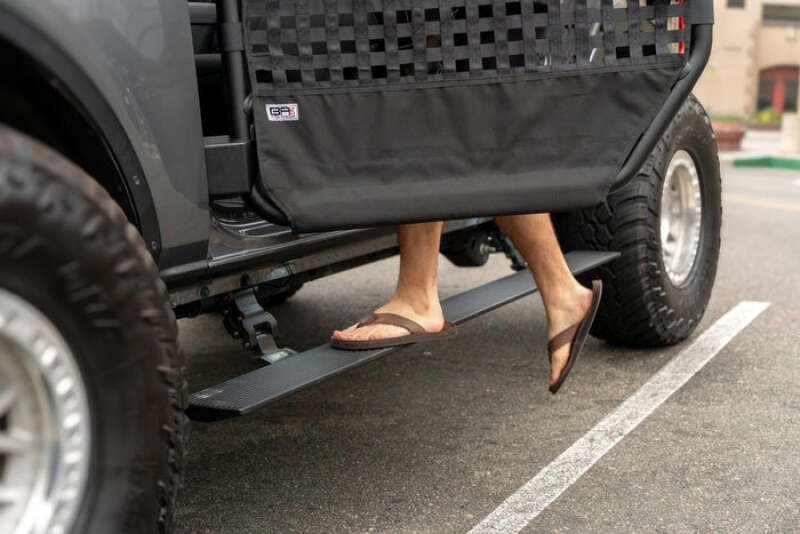 Body Armor 4x4 E-Power Board Steps Black 21-24 Ford Bronco 4DR | FB-4500