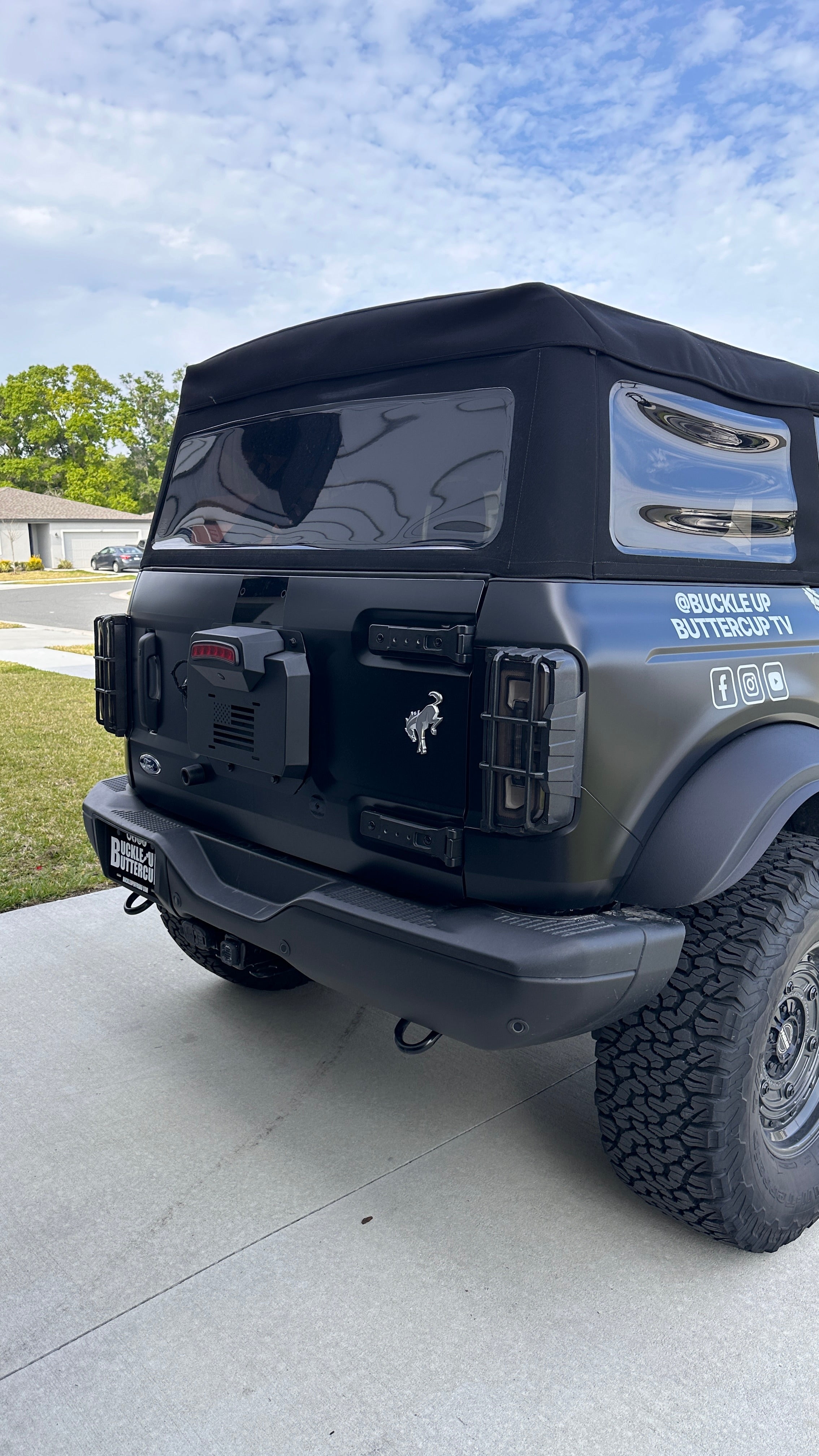 Buckle Up Off-Road Spare Tire Delete for 2021+ Ford Bronco with Optional License Plate Relocation | bub6gdelete