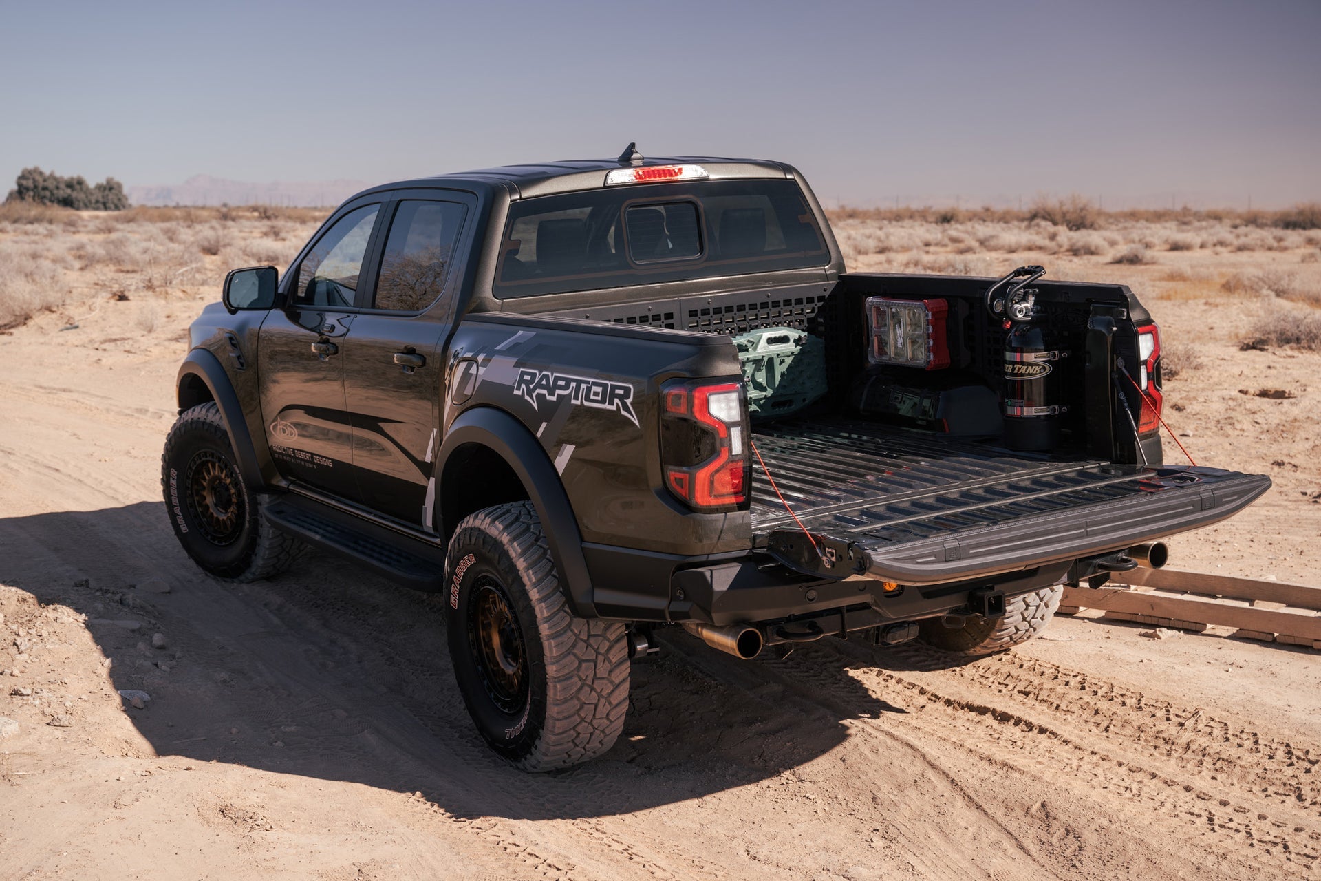 Addictive Desert Designs MOLLE Panel Bed Side Passenger 2024+ Ford Ranger Raptor - AC7203301NA