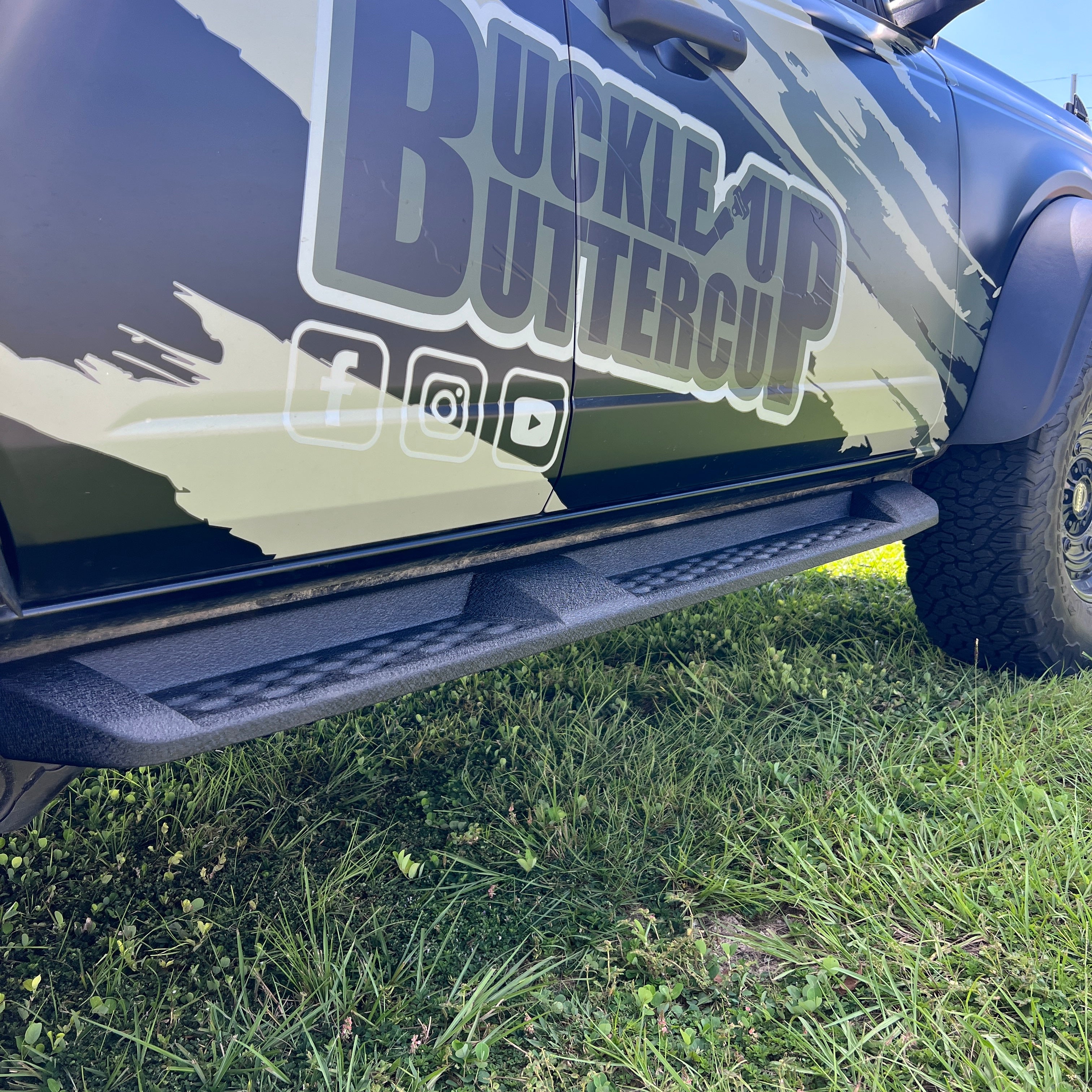 Buckle Up Off-Road 4DR Braptor Bolt On Side Steps (Raptor-Style) for 2021+ Bronco Without Rock Rails