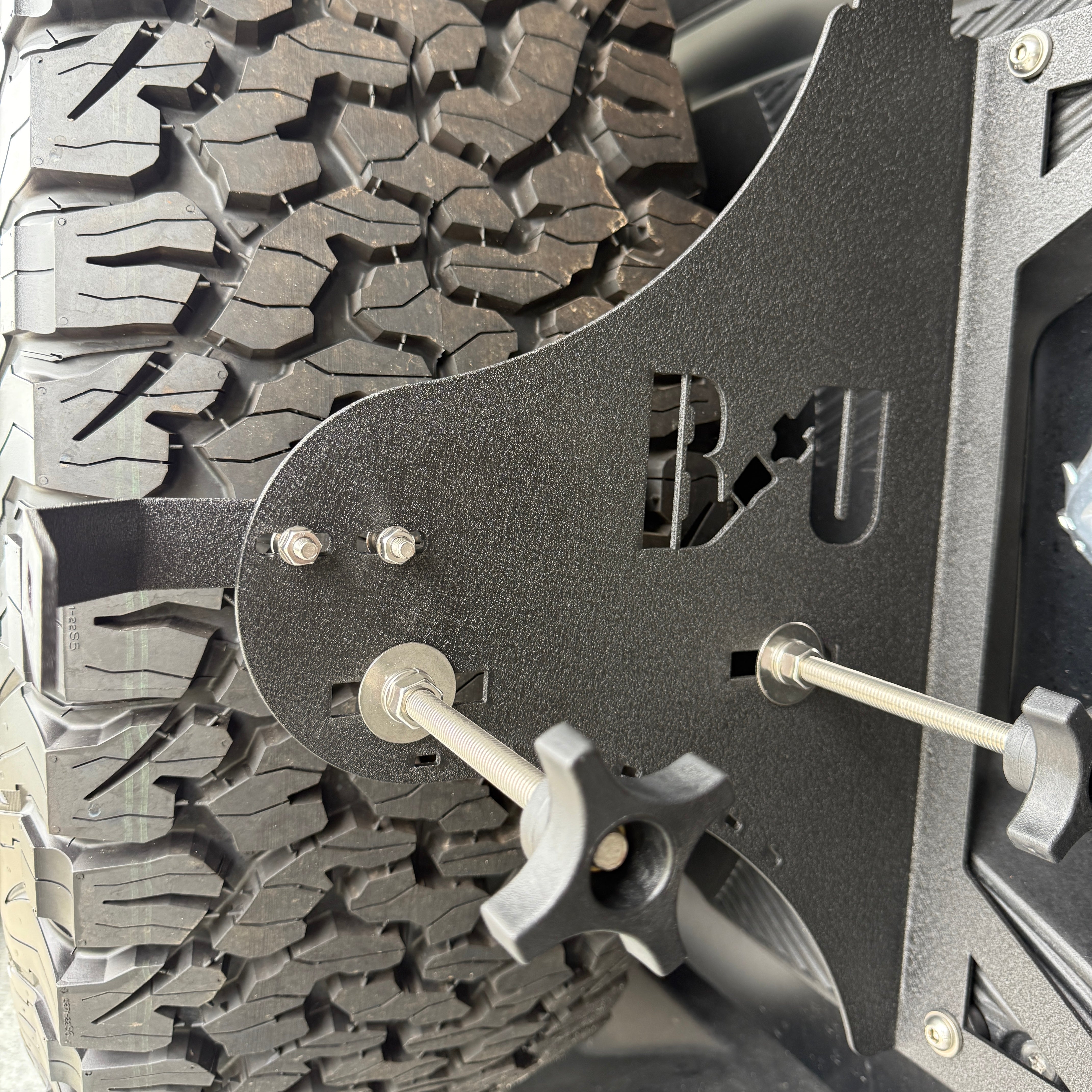 Buckle Up Off-Road KJM Recovery Track Board & Accessories Mount for 2021+ Ford Bronco & Bronco Raptor | USA MADE