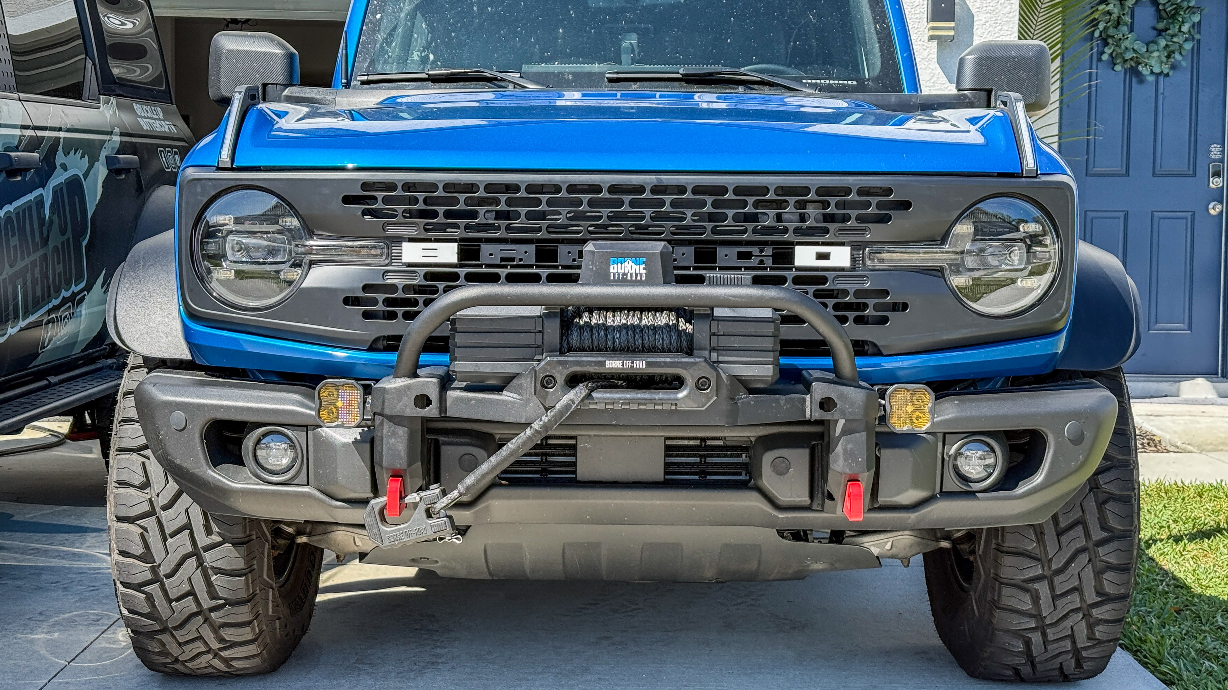 Buckle Up Off-Road Matte Black Badlands-Style Grille for 2021+ Ford Bronco