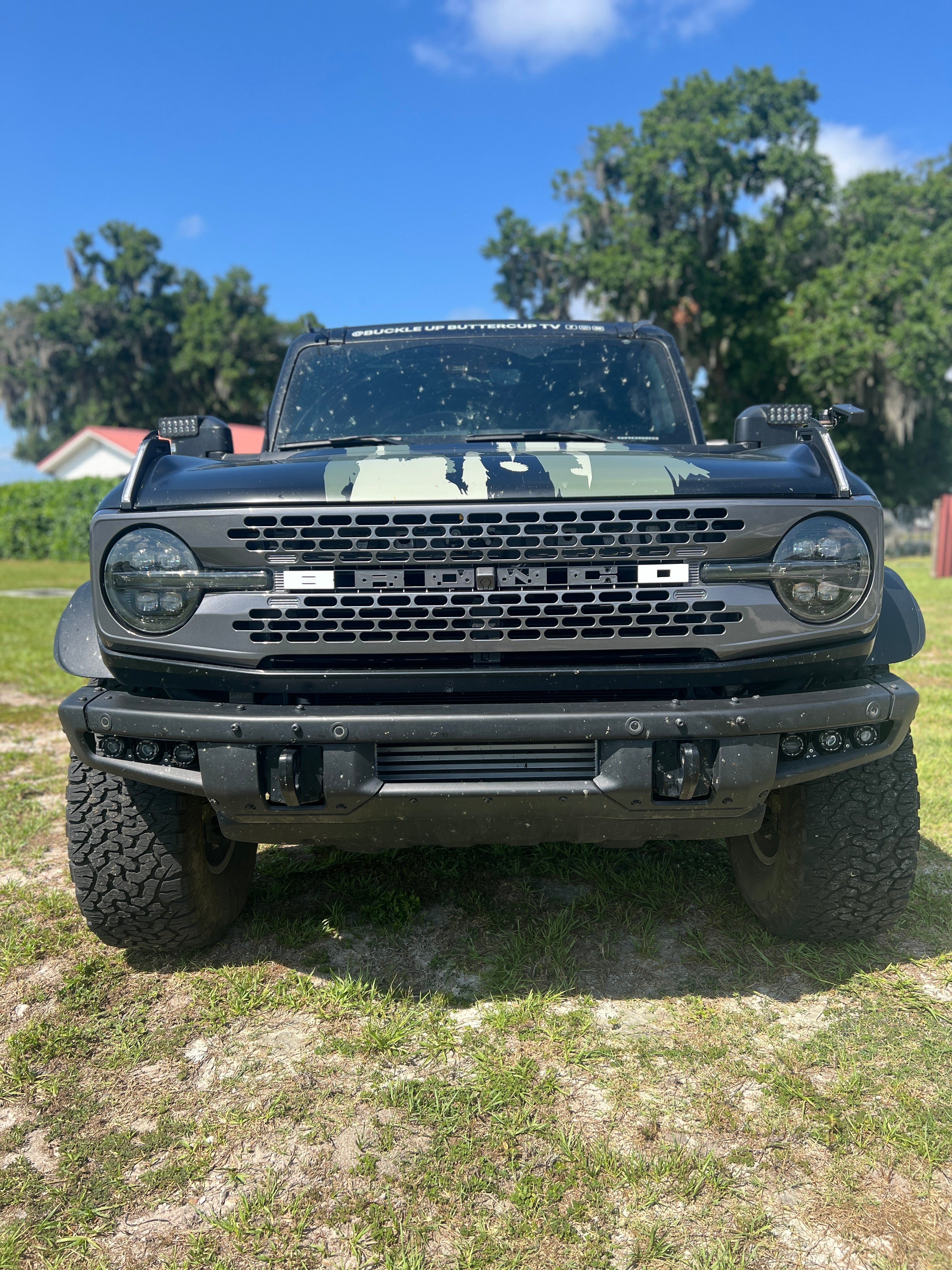 Buckle Up Off-Road Gray Grille for 2021+ Ford Bronco | Badlands-Style