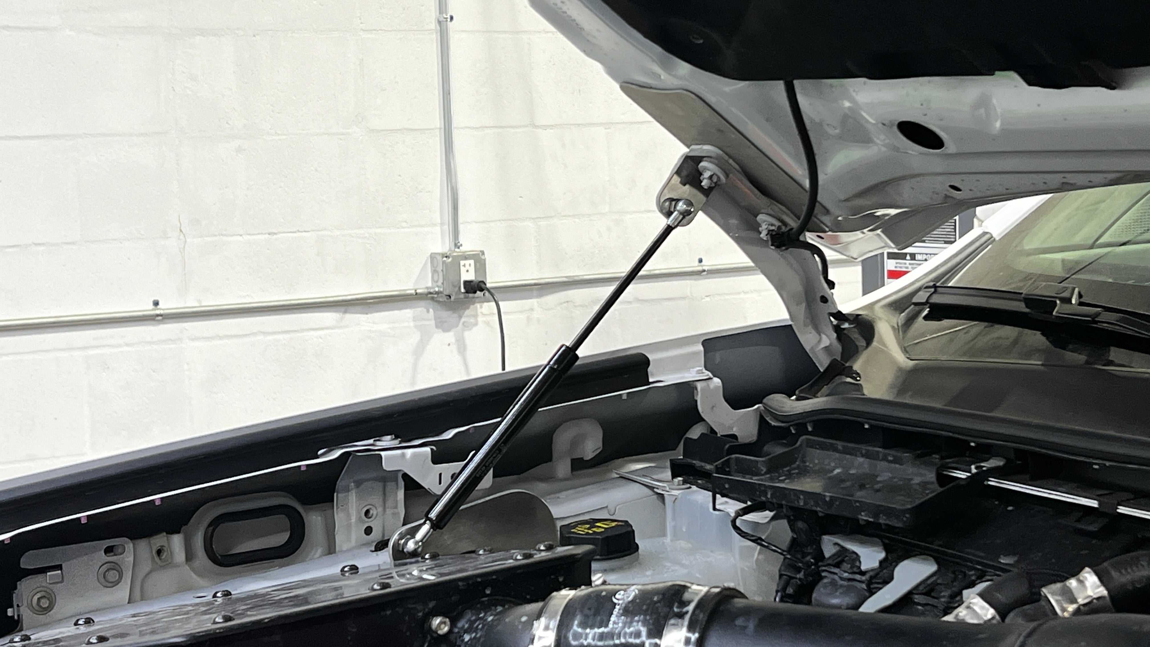 Buckle Up Off-Road Hood Strut Kit for 2024+ Ranger Raptor | Made in USA