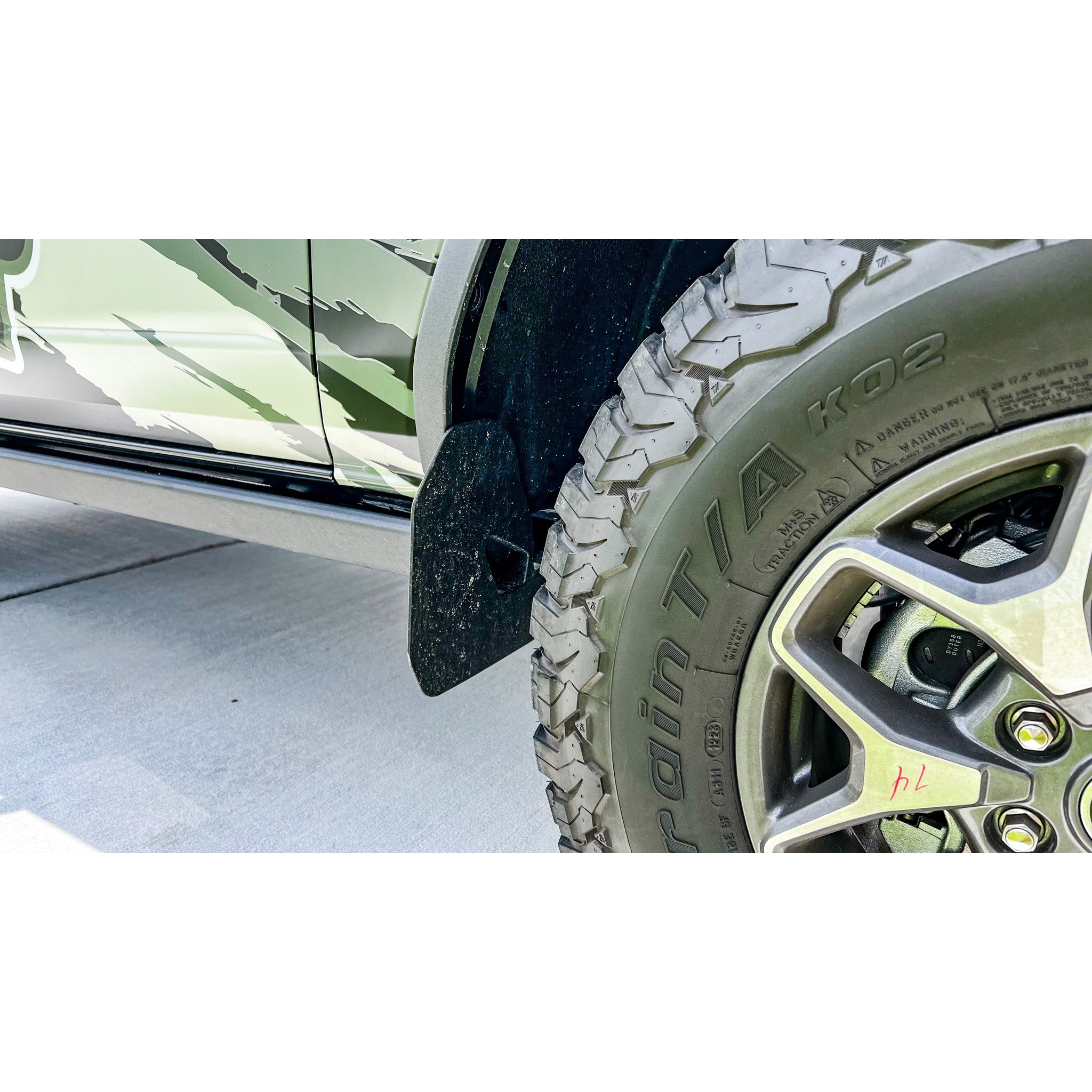 Buckle Up Off-Road Slide-In Rock Rail Mud Flaps For 2021+ Ford Bronco with Rock Rails | bub6gslideinflap