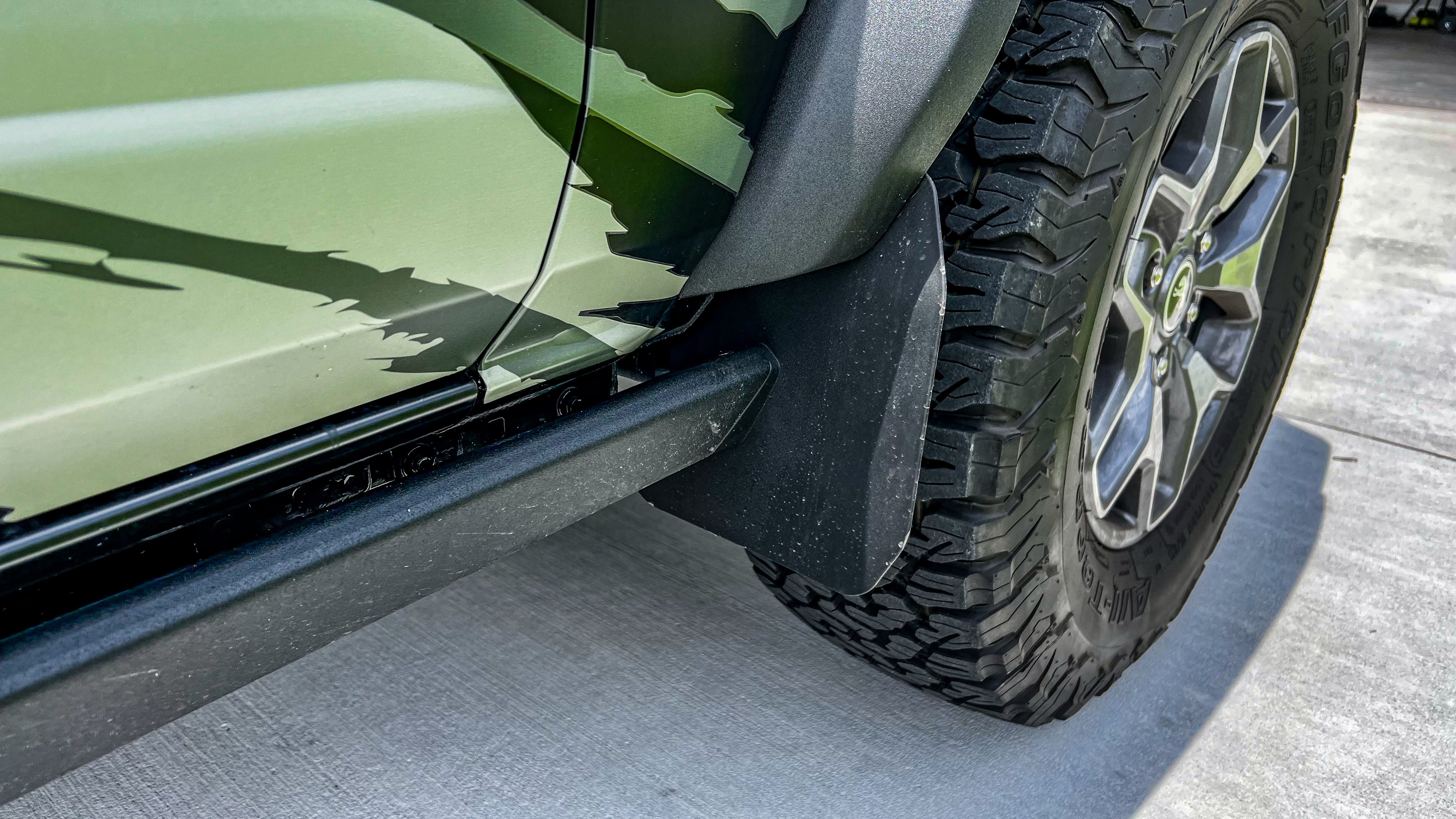 Buckle Up Off-Road Slide-In Rock Rail Mud Flaps For 2021+ Ford Bronco with Rock Rails | bub6gslideinflap