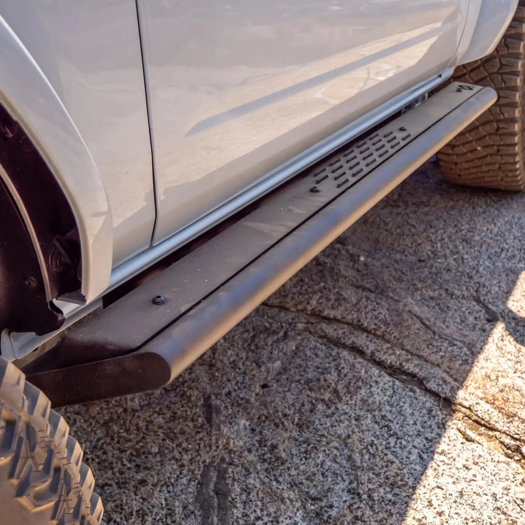 Turn Offroad 2-Door Step-Slider for 2021+ Ford Bronco | ST1-M2