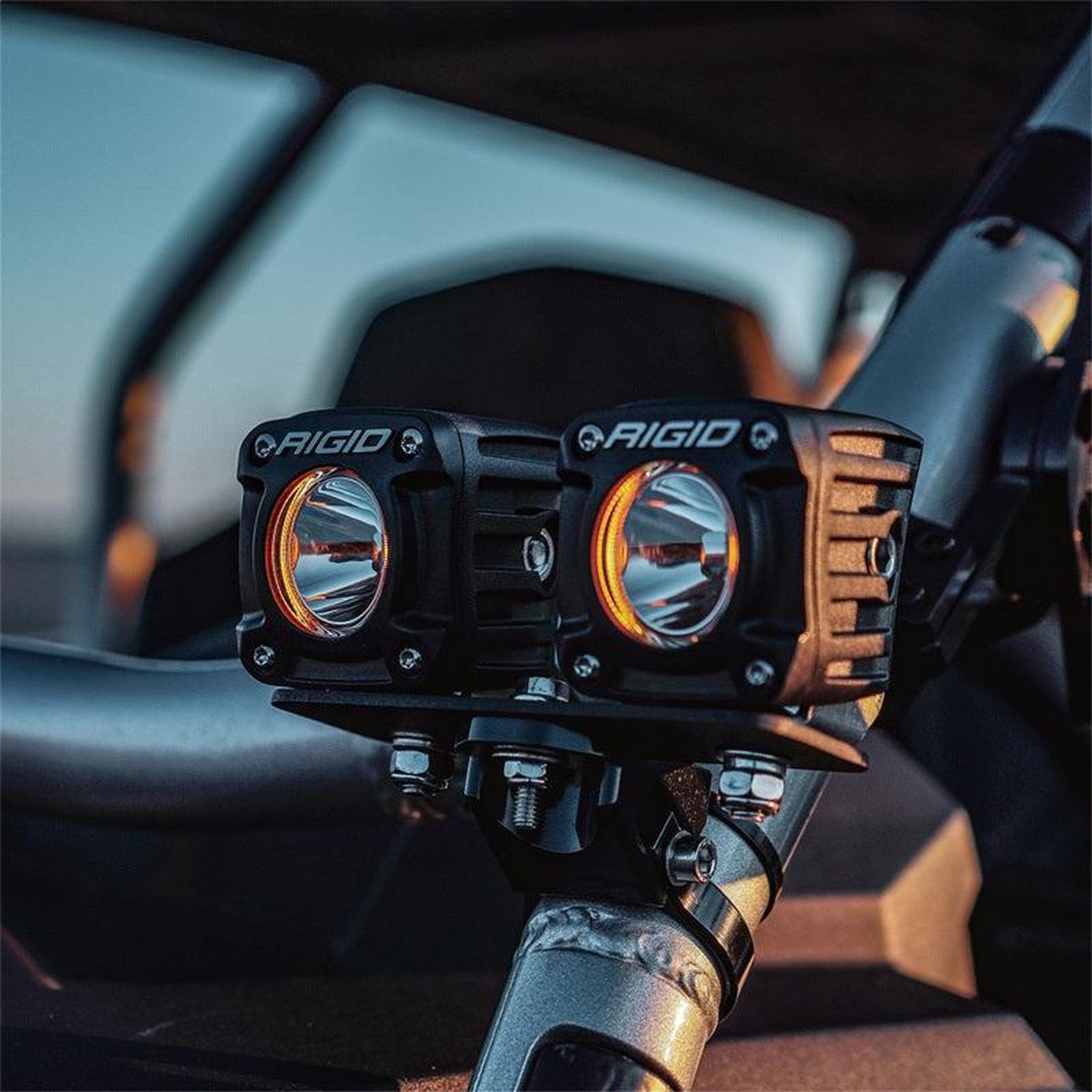 Rigid Industries Revolve Pod with Backlight (Amber) - Pair | rig491613